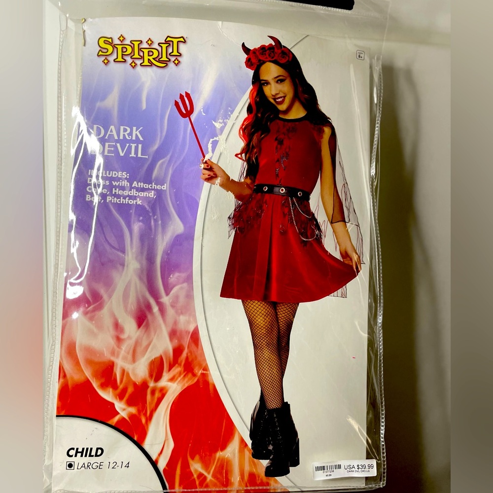 Kids Large (12/14) diva devil costume.